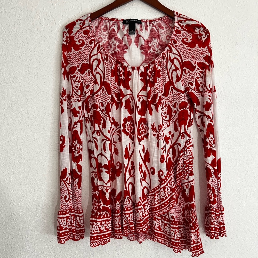 INC red and white soft shirt Very stretchy